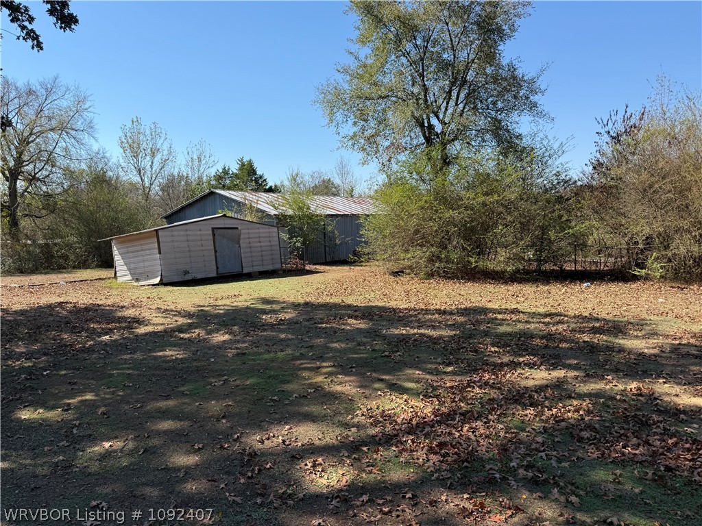main property photo 10
