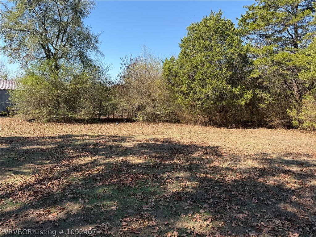 main property photo 11
