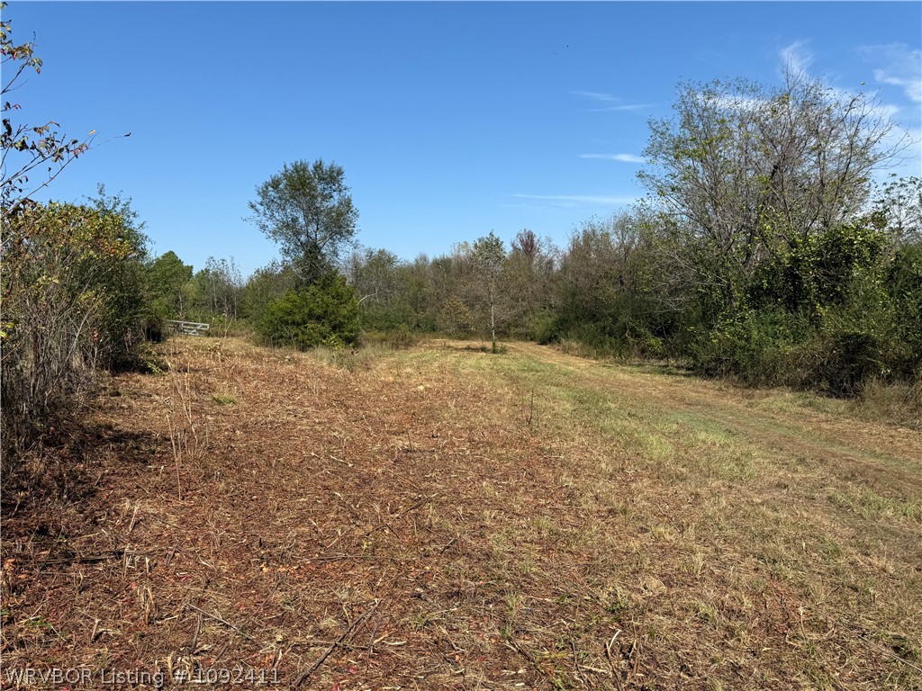 main property photo 17