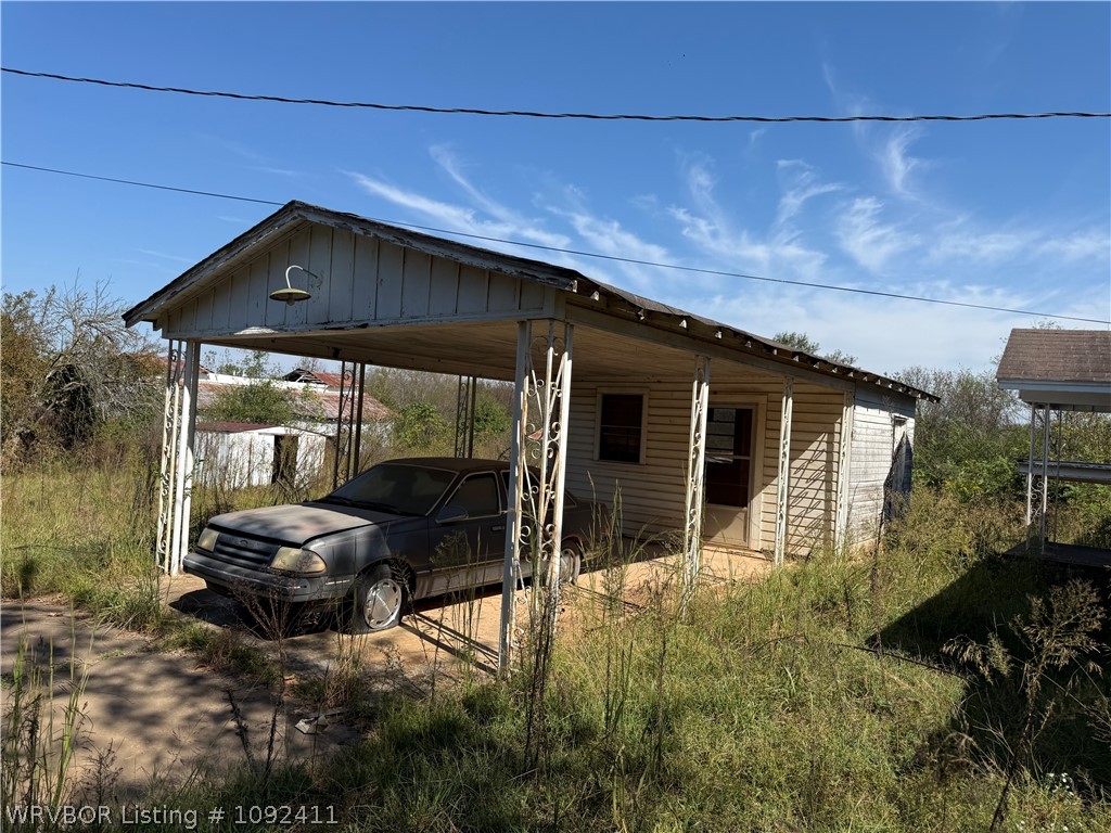 main property photo 3