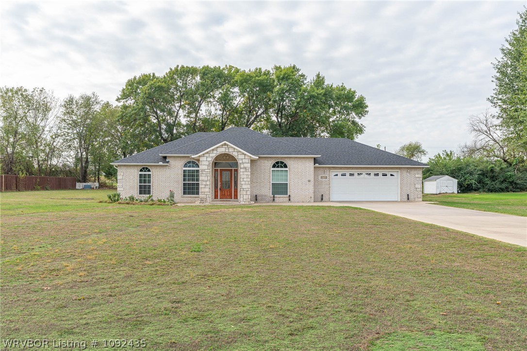 main property photo 0