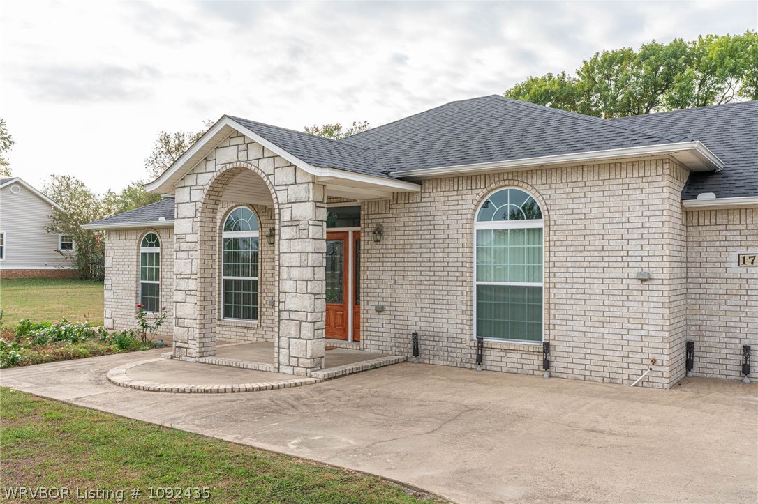main property photo 51