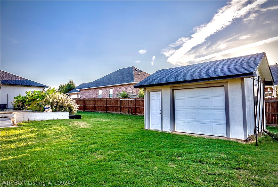 main property photo 18