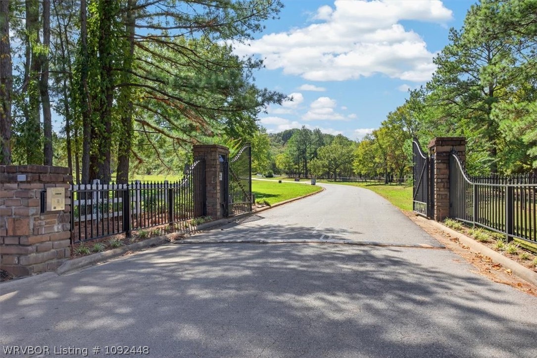 main property photo 23