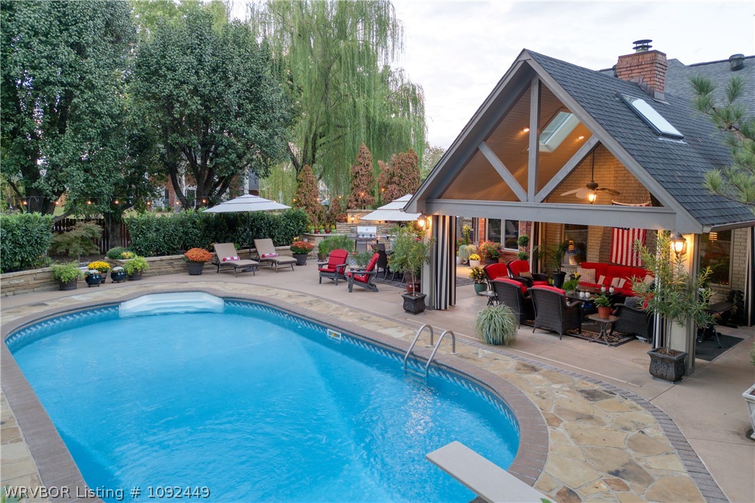 main property photo 47