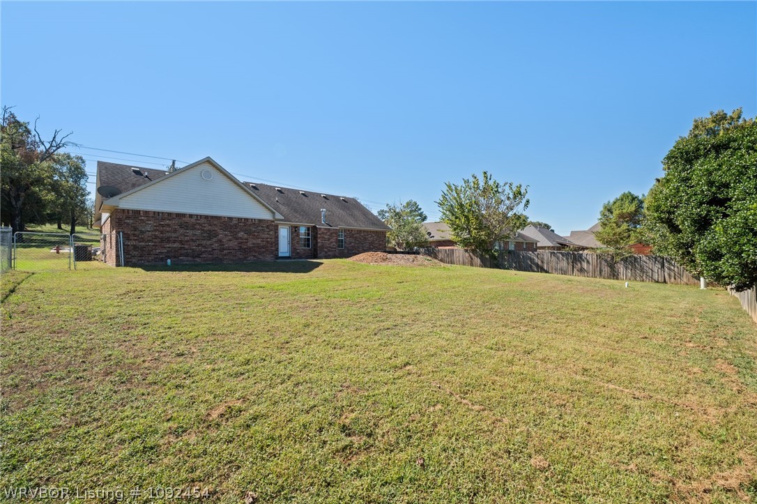 main property photo 33