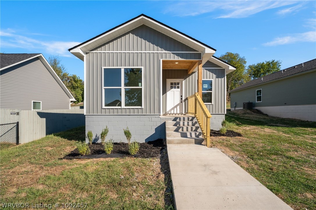 main property photo 0