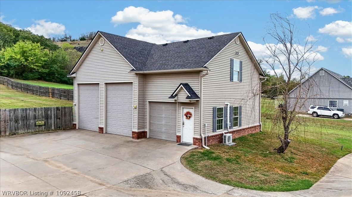 main property photo 38