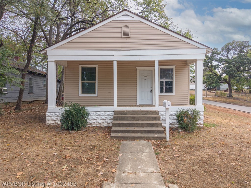 main property photo 0