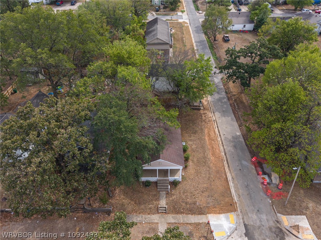 main property photo 16