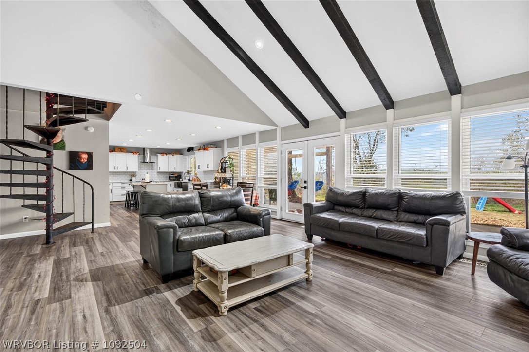 main property photo 39