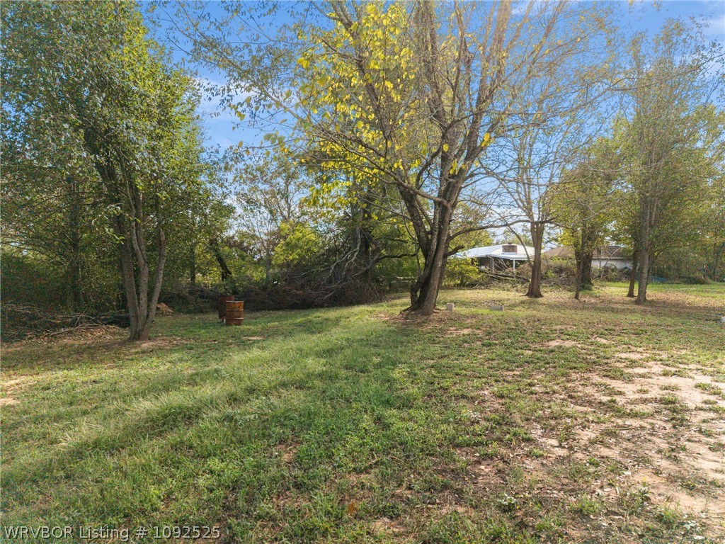 main property photo 26