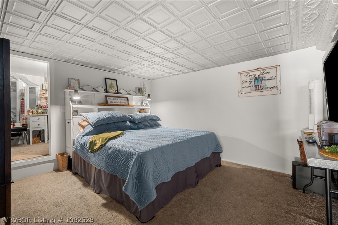 main property photo 17