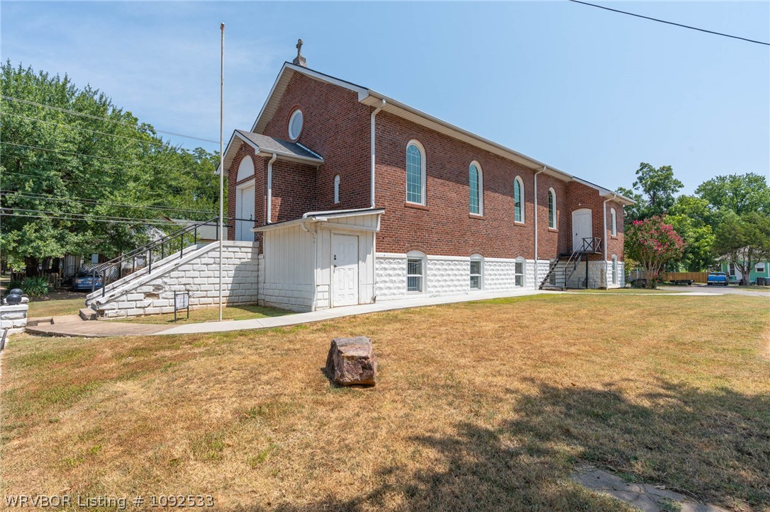 main property photo 0