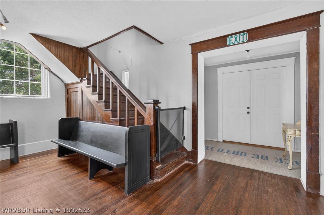 main property photo 18