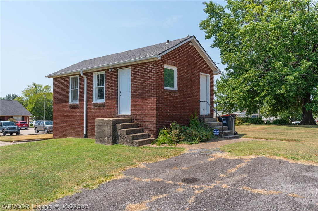 main property photo 7
