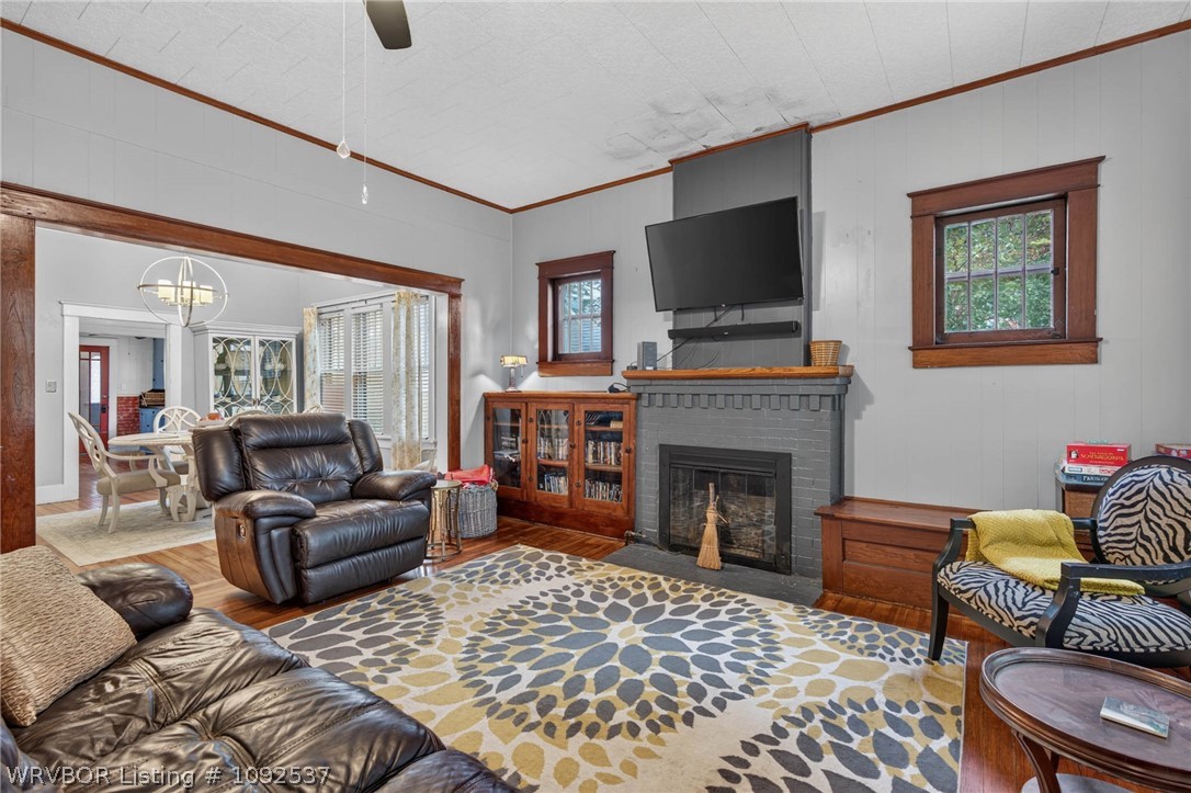 main property photo 5