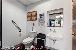 main property photo 9