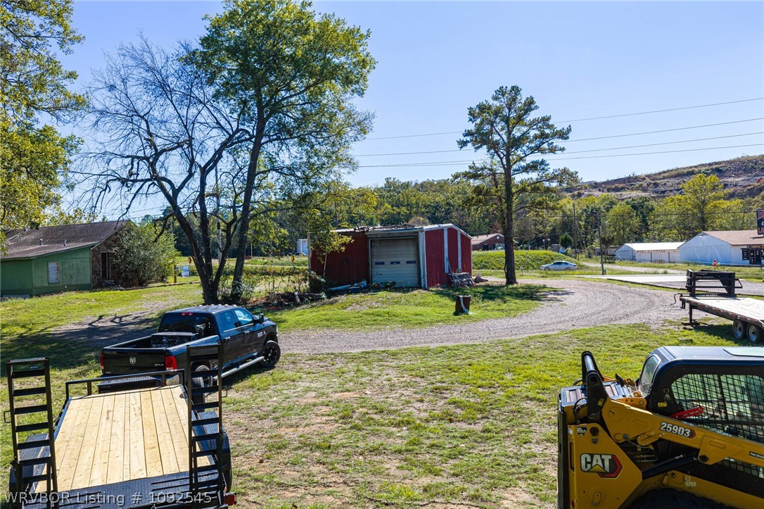 main property photo 14