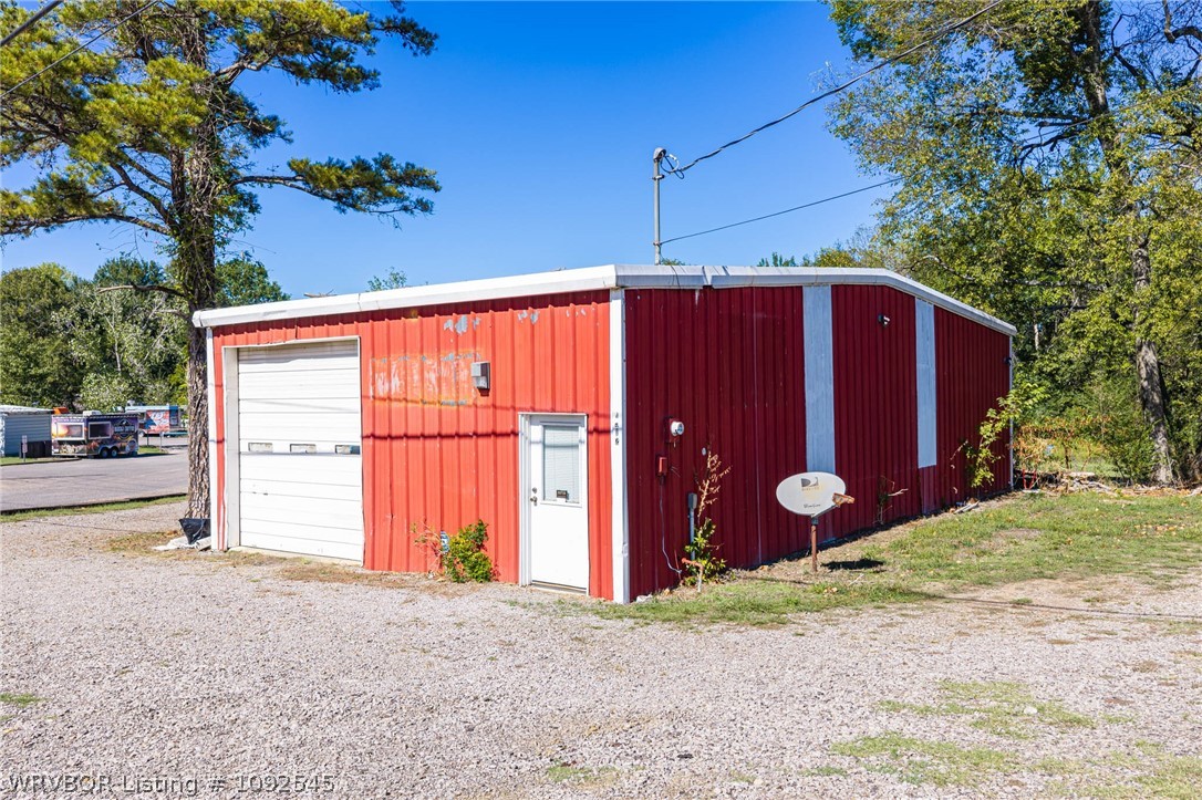 main property photo 17