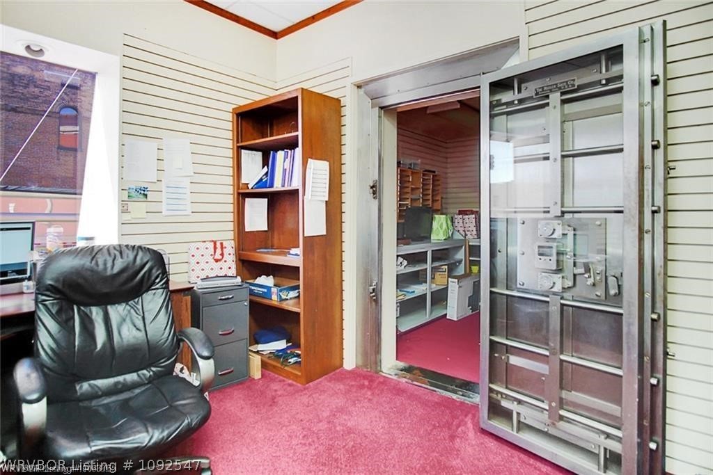 main property photo 6