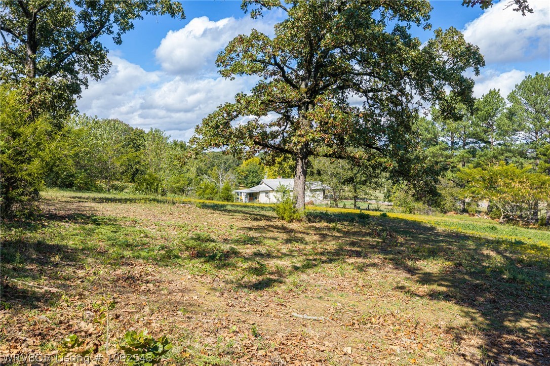 main property photo 40