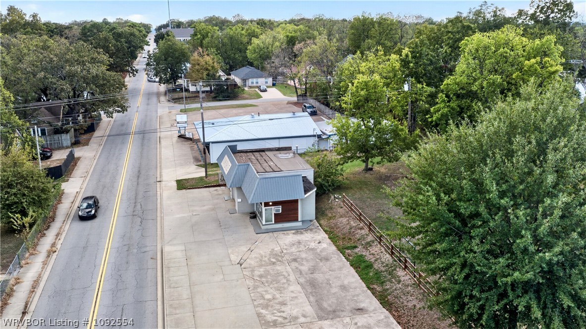 main property photo 5