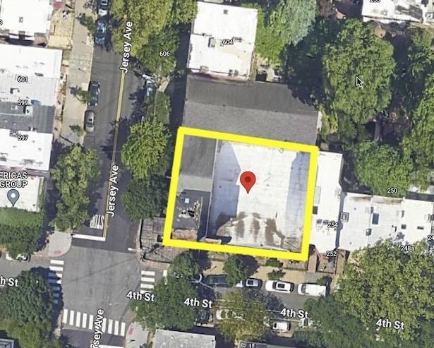 main property photo 8