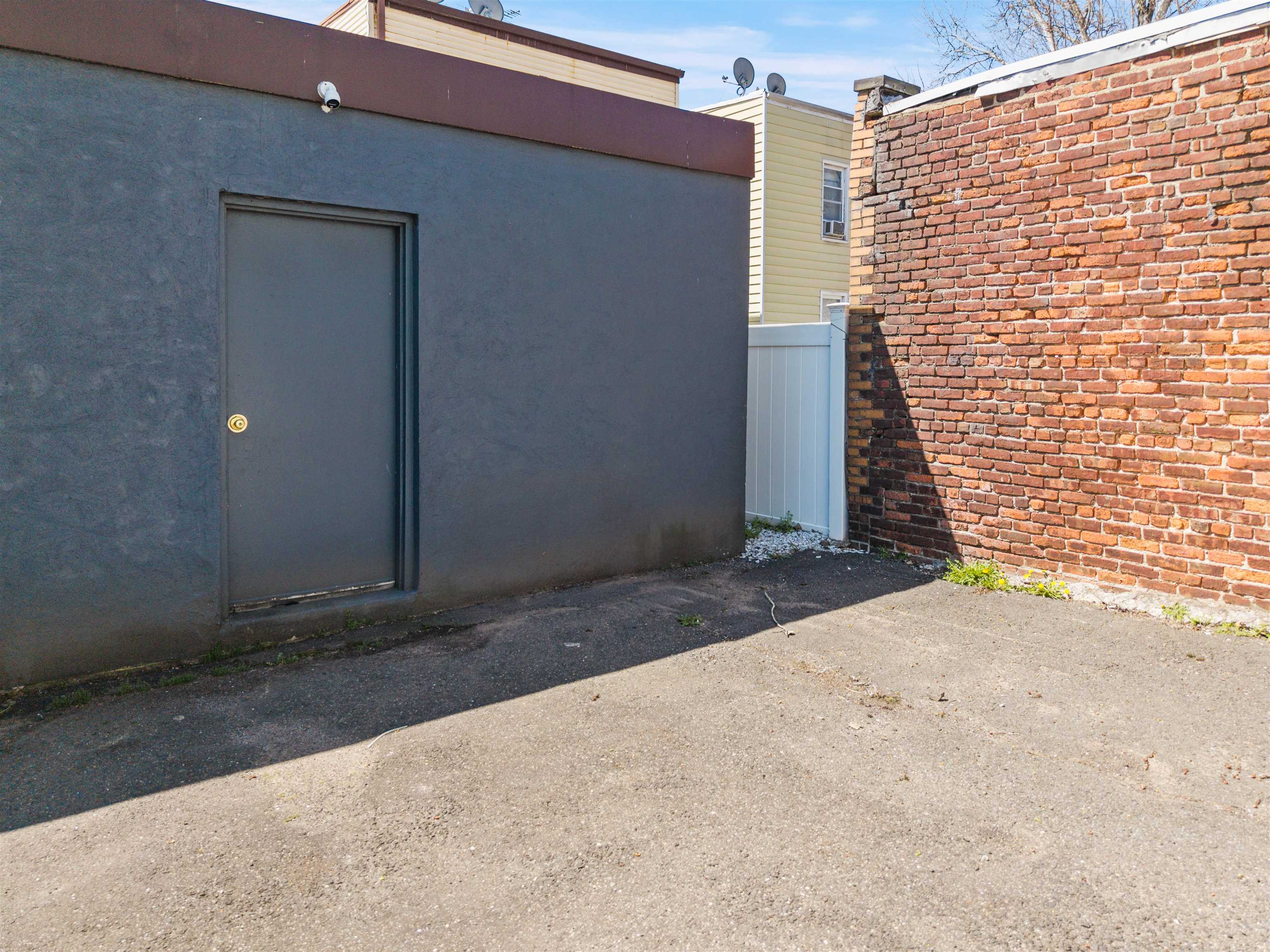 property viewer photo 22