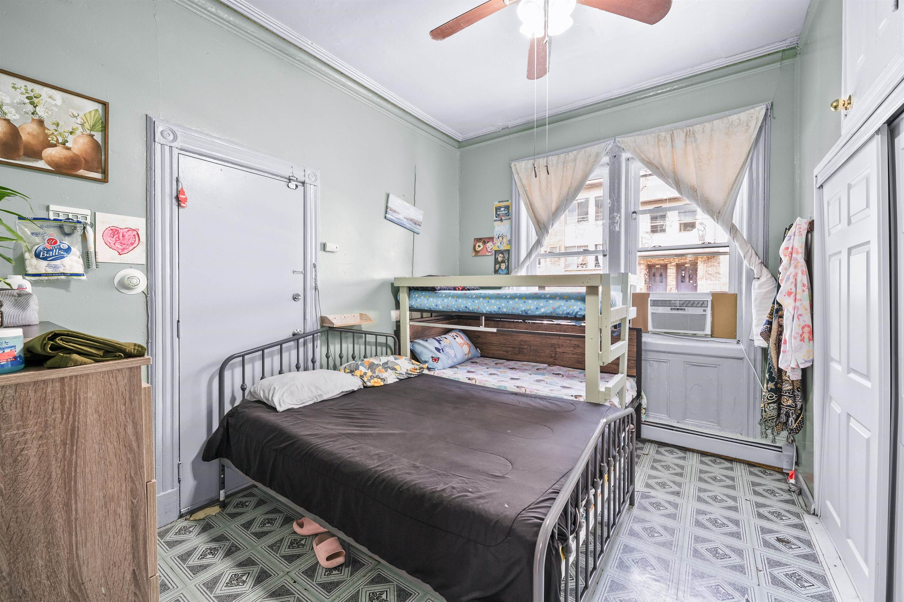 property viewer photo 15