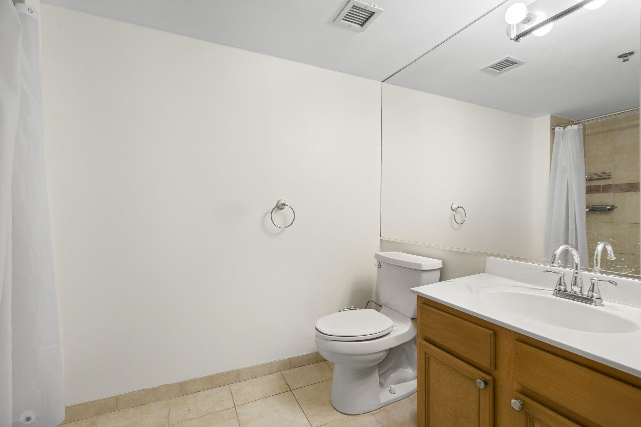 property viewer photo 15