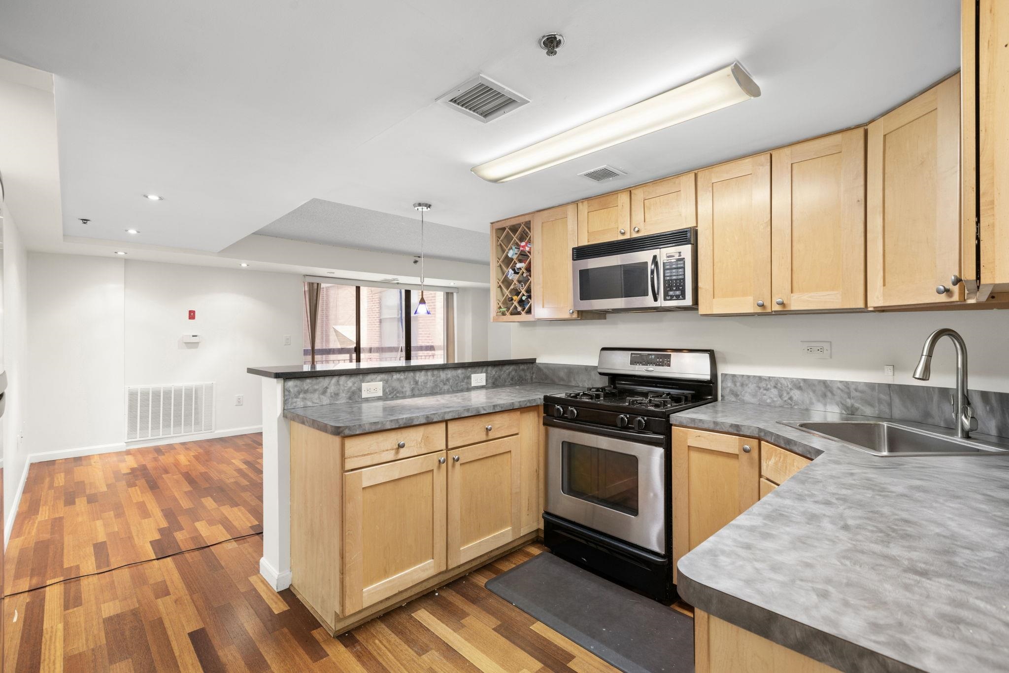 property viewer photo 5