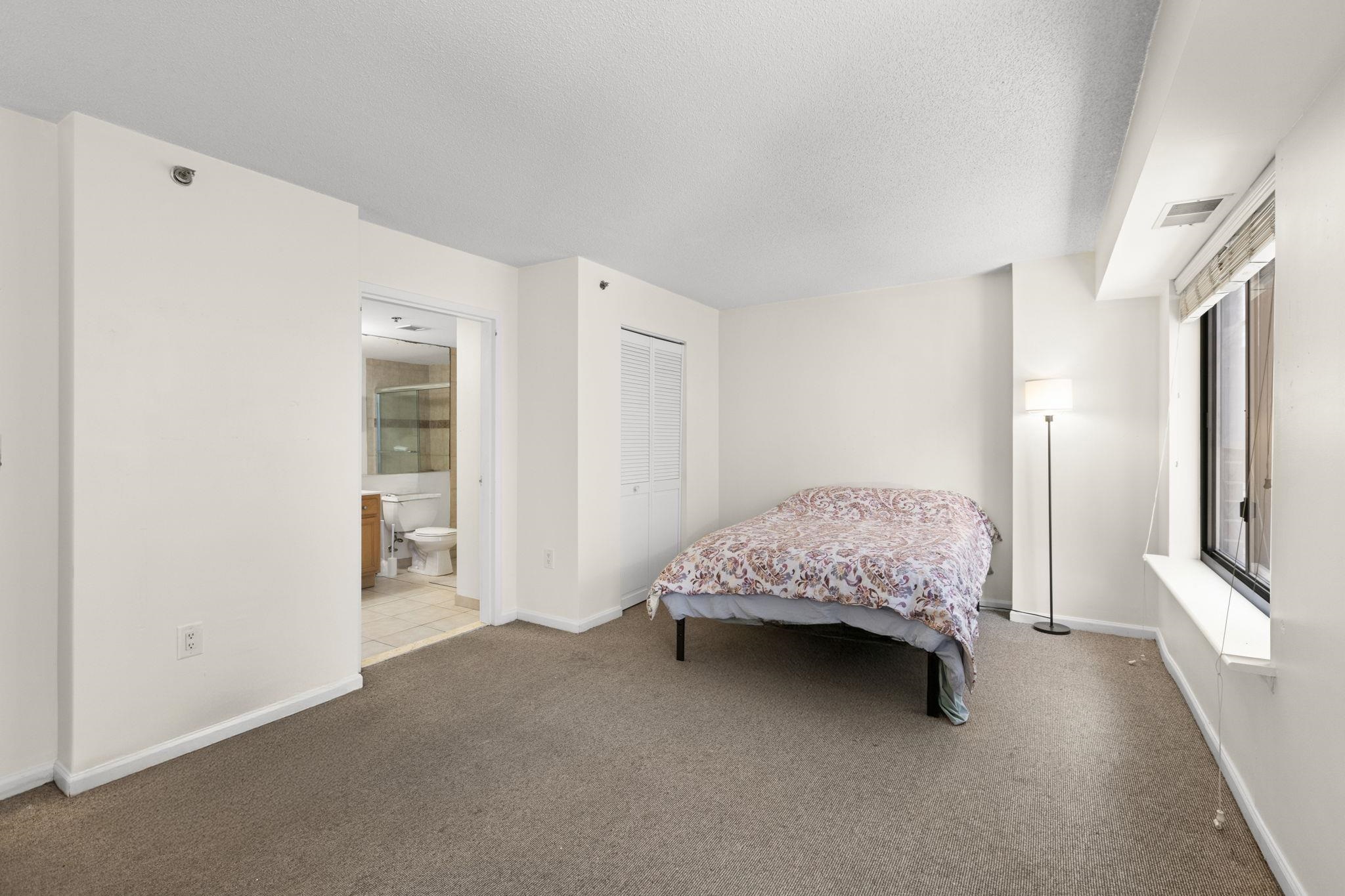 property viewer photo 8