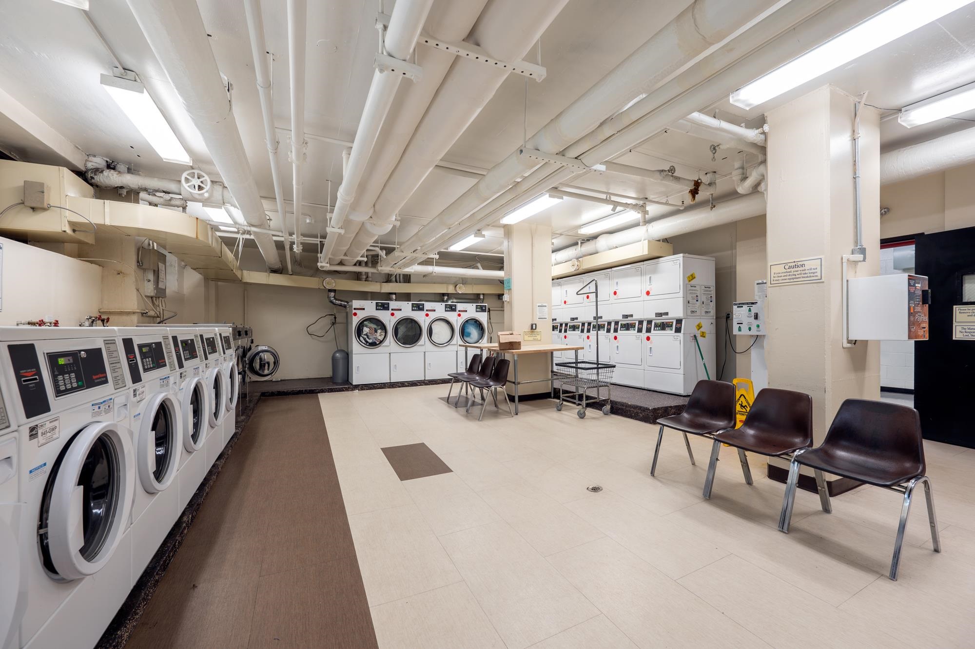 property viewer photo 15