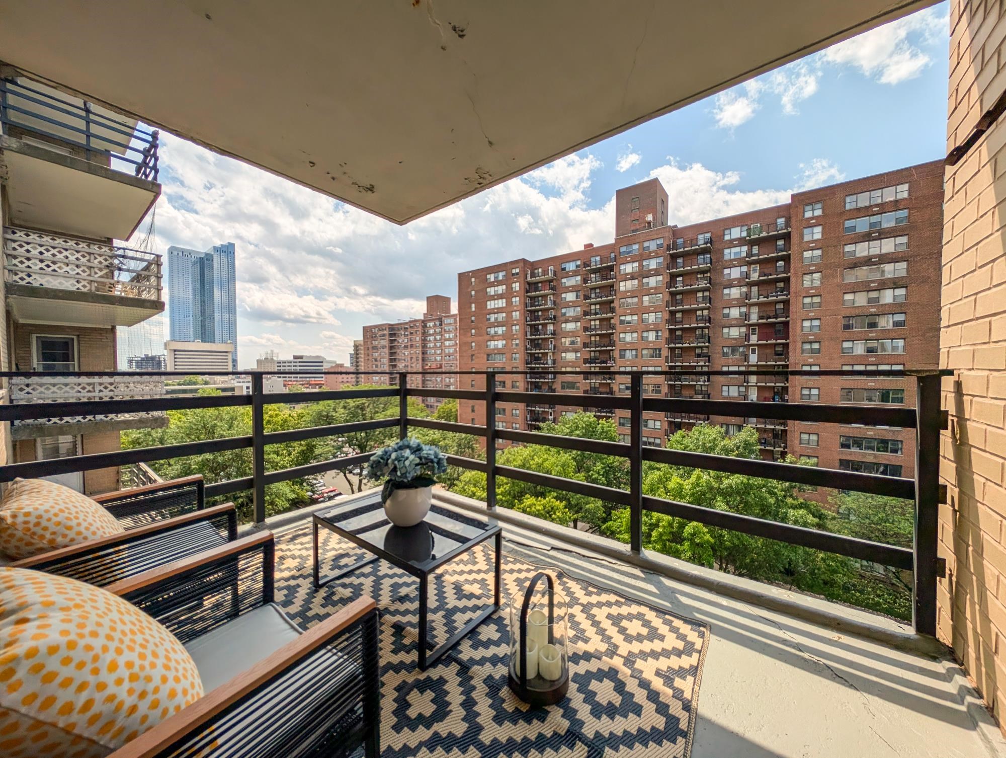property viewer photo 8