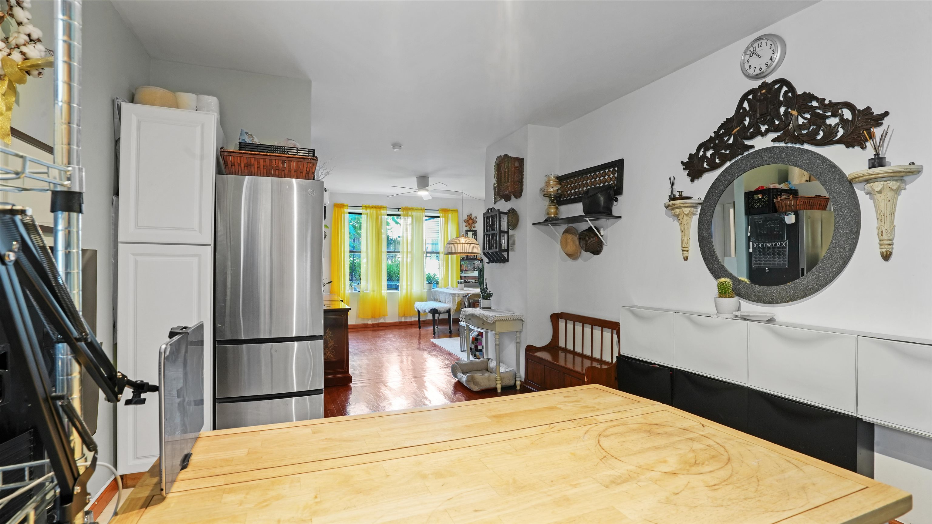 property viewer photo 11