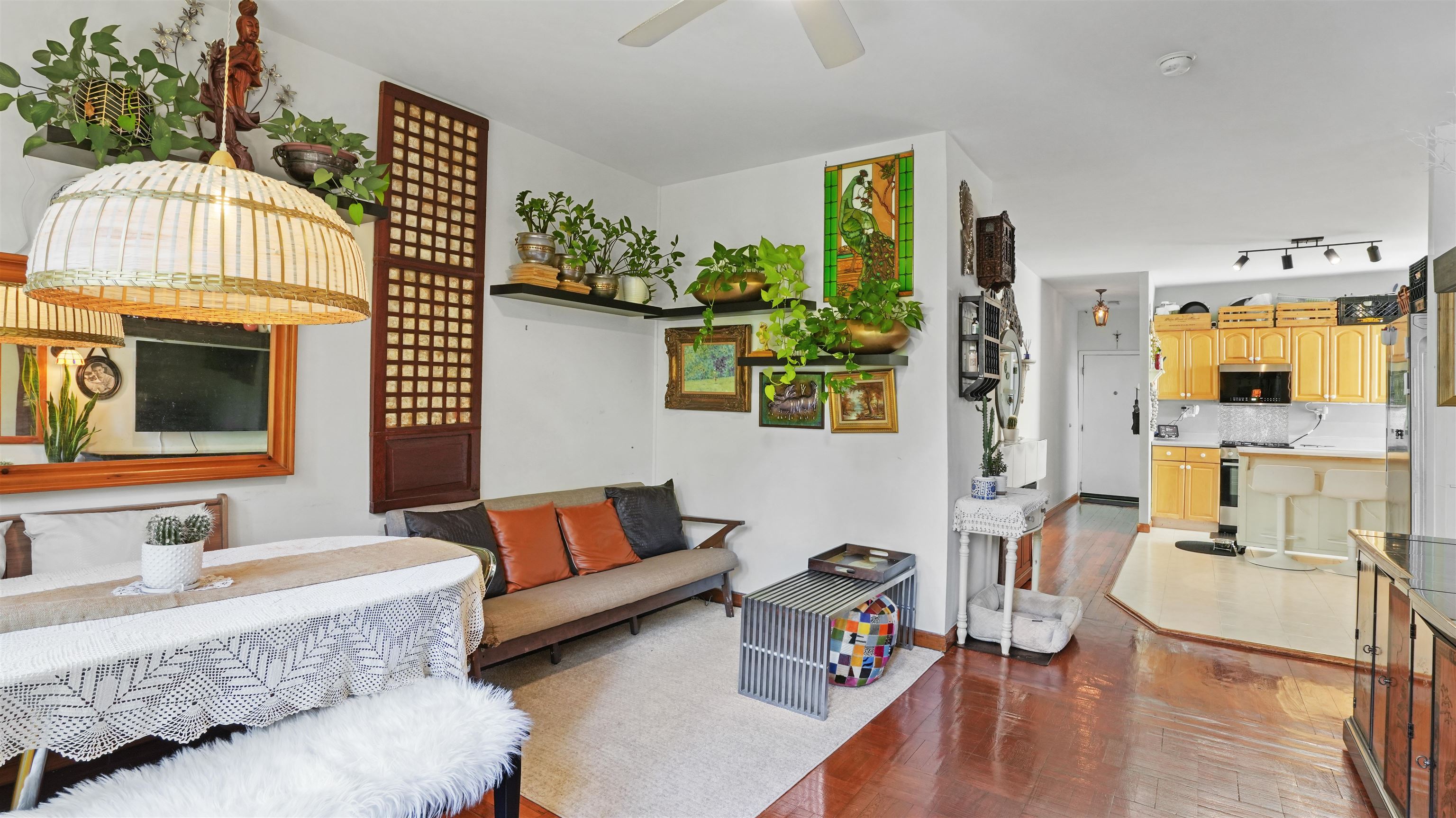 property viewer photo 13