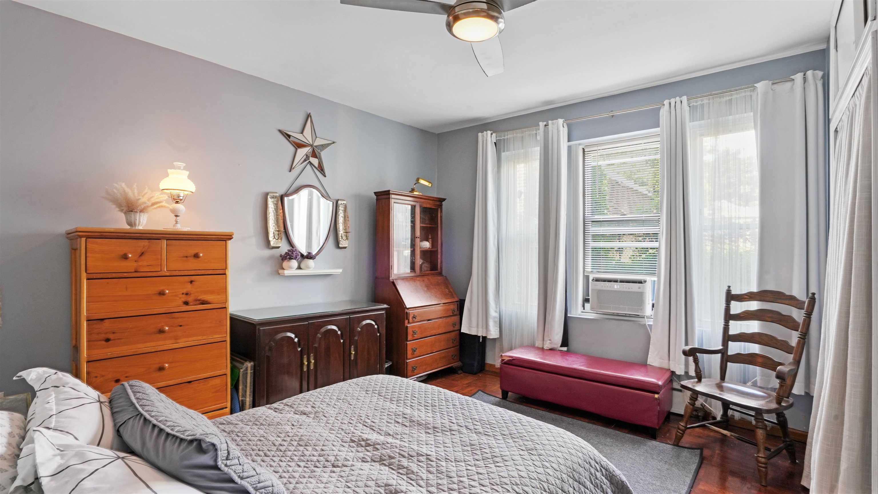 property viewer photo 16
