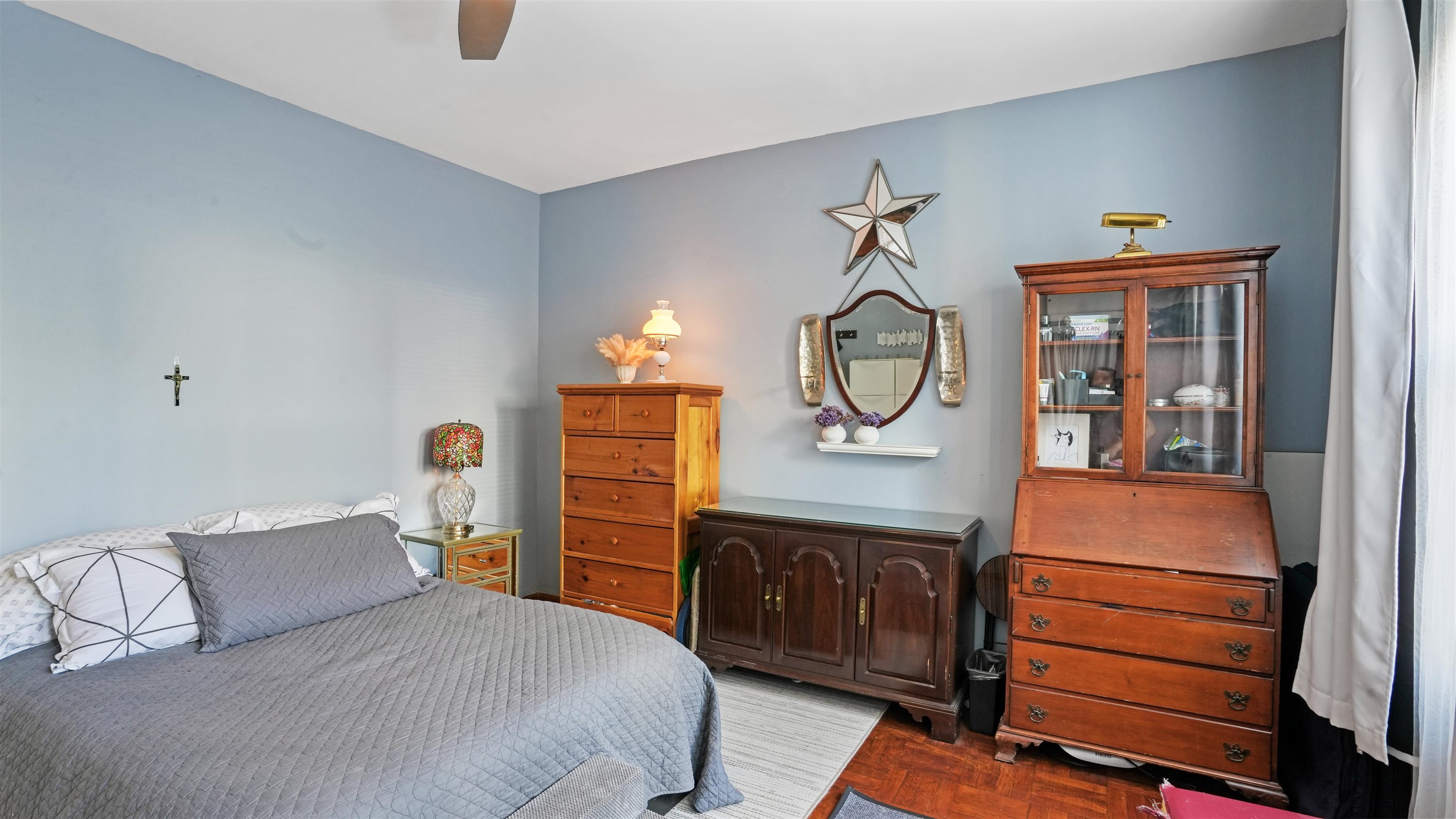 property viewer photo 18