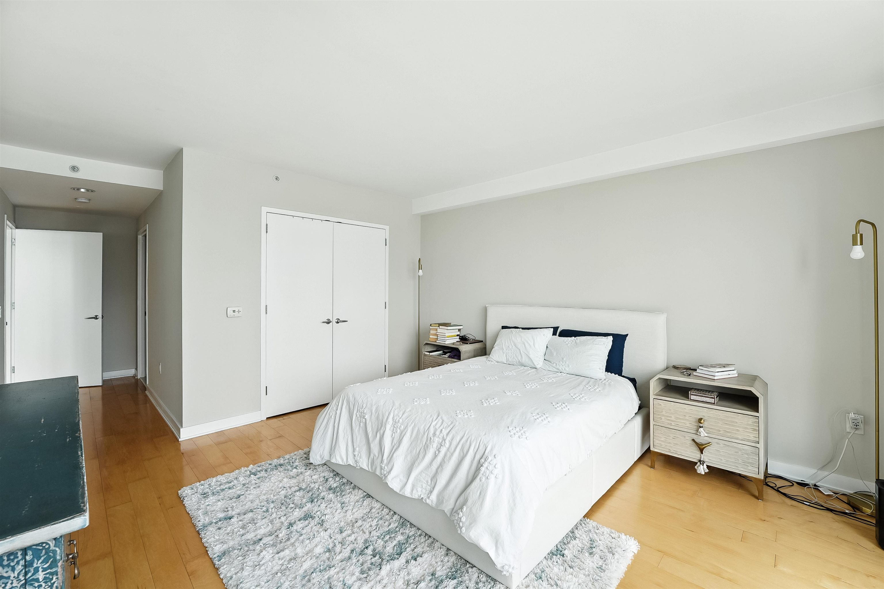 property viewer photo 18