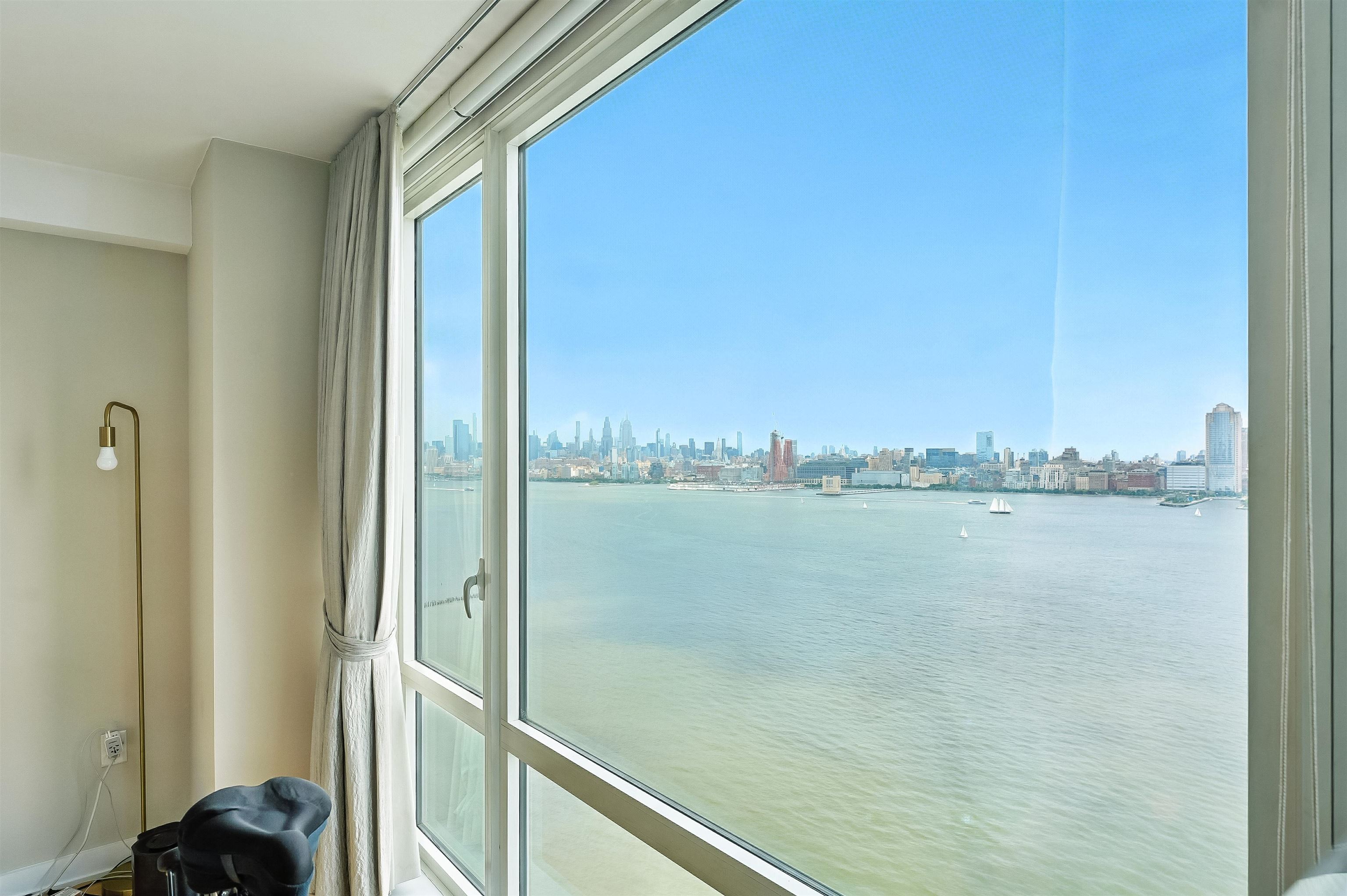 property viewer photo 20