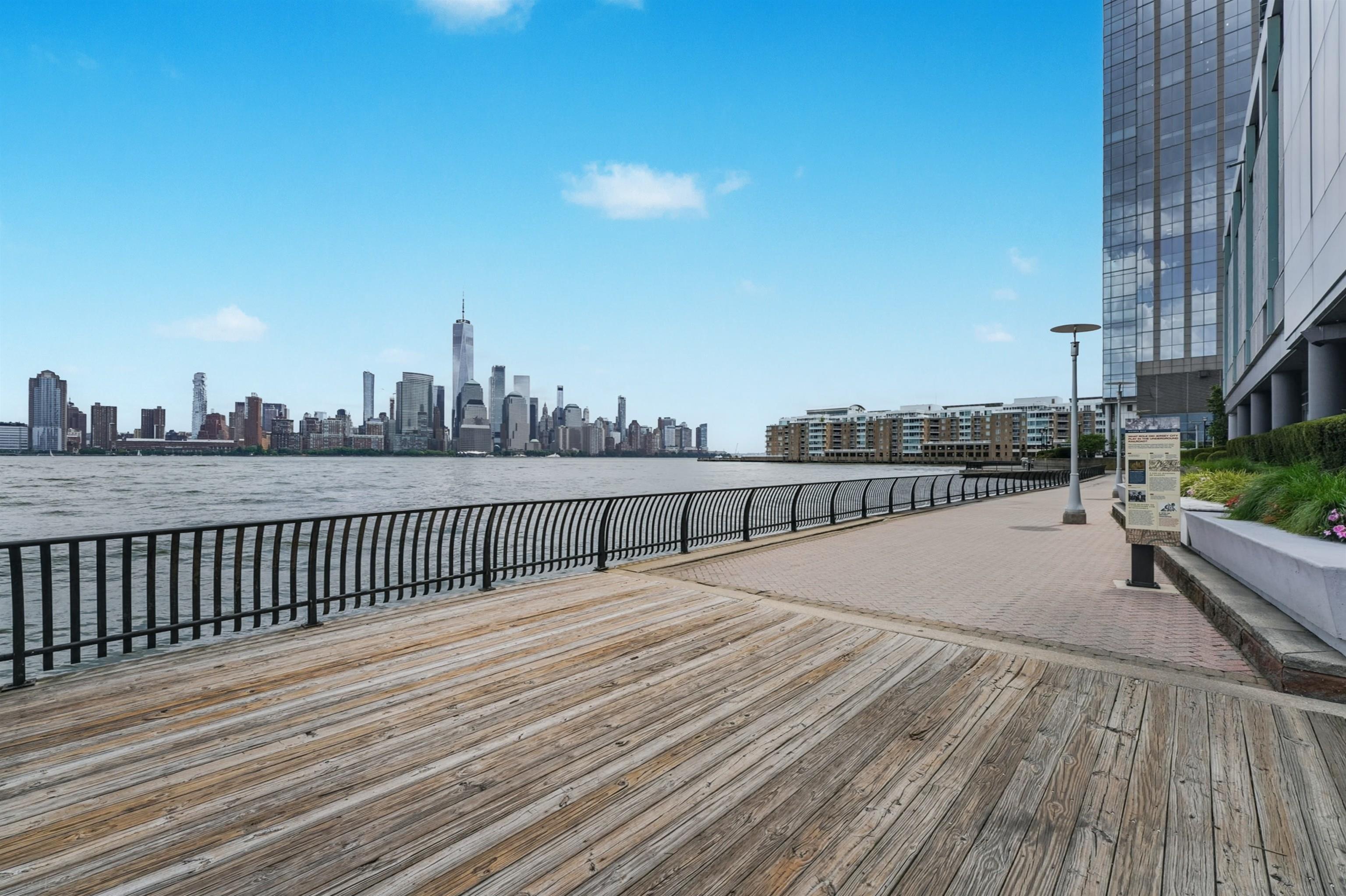 property viewer photo 27