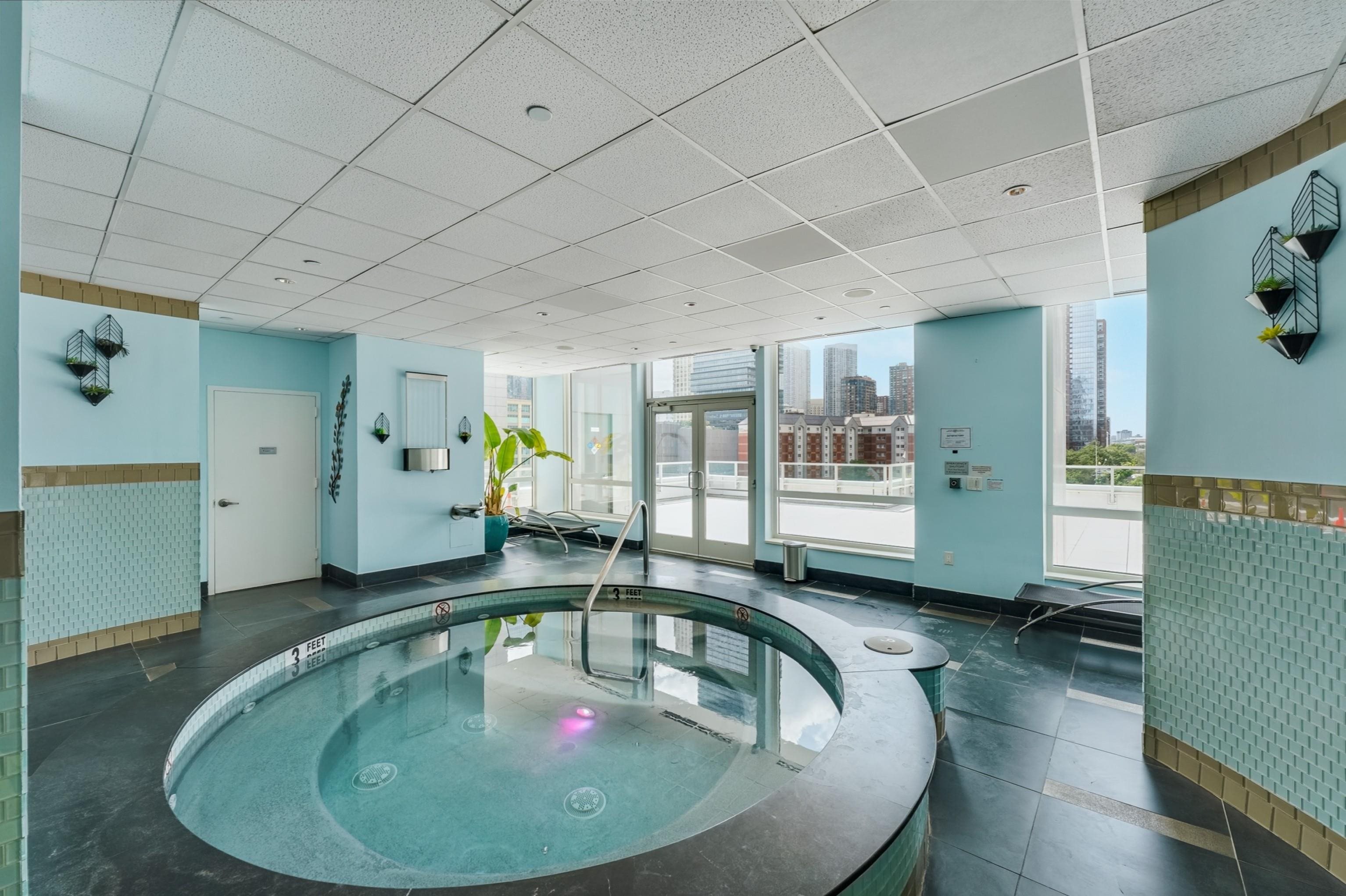property viewer photo 38