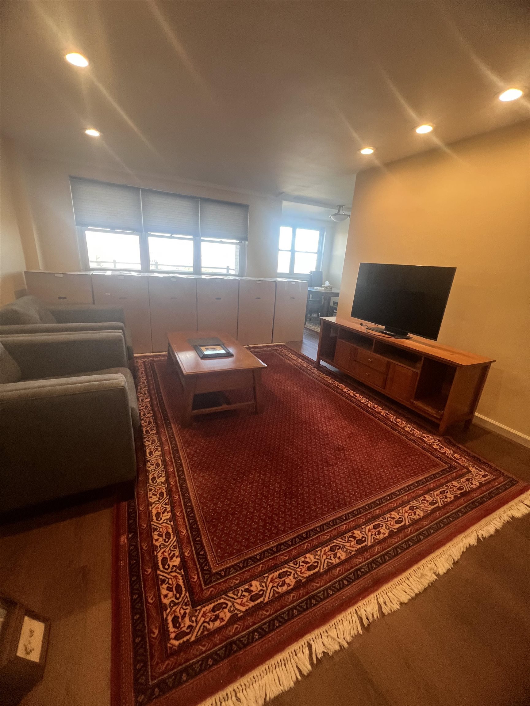 property viewer photo 16