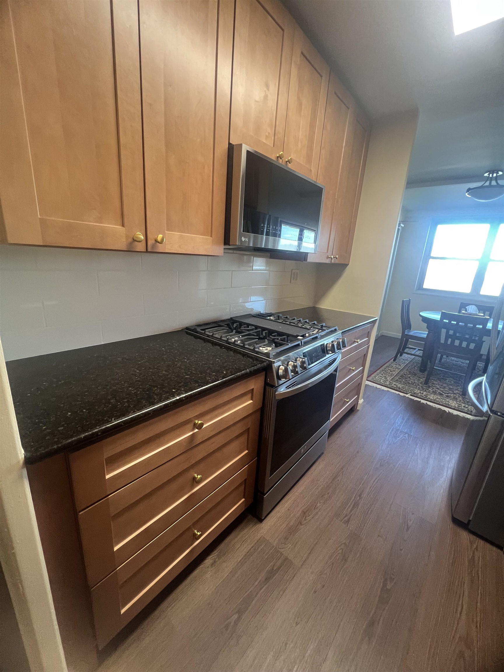 property viewer photo 25