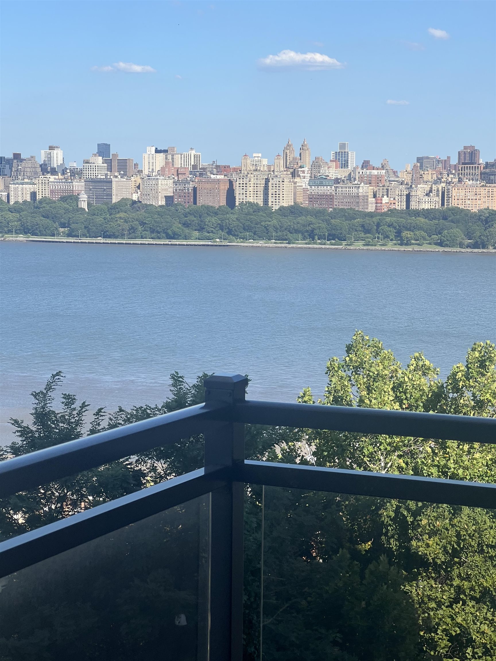 property viewer photo 37