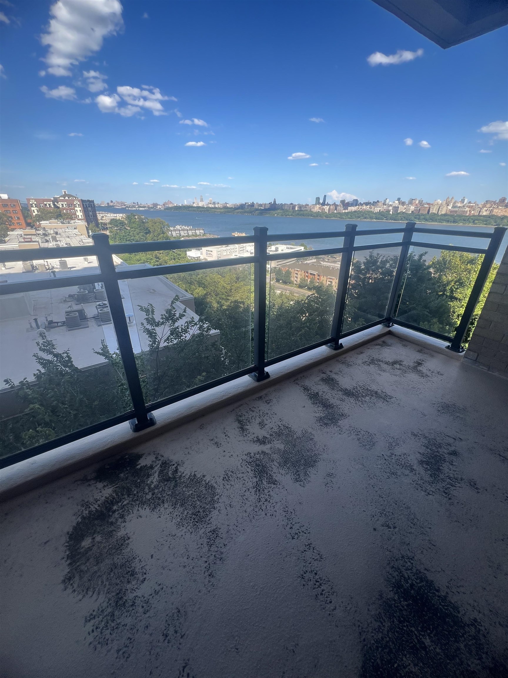 property viewer photo 41