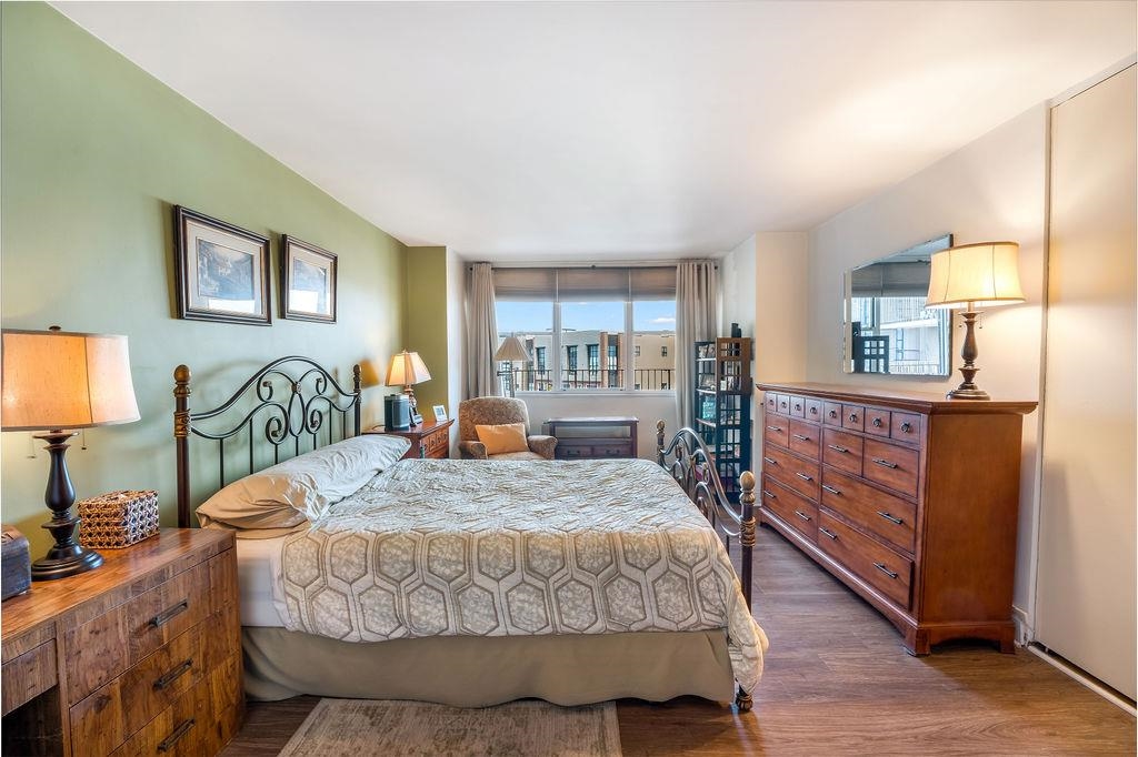 property viewer photo 20