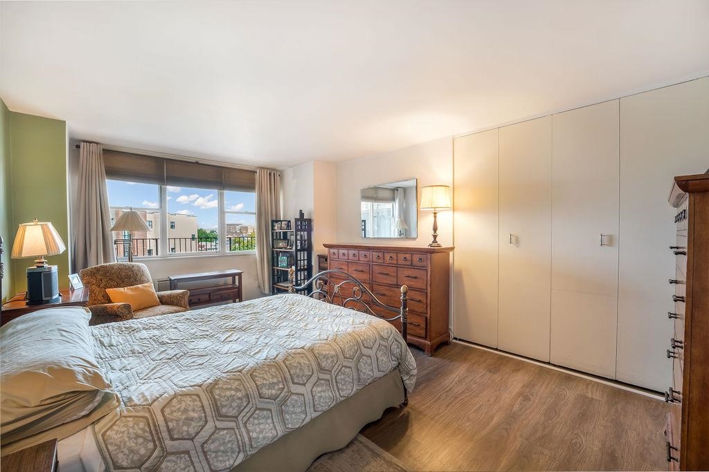 property viewer photo 21