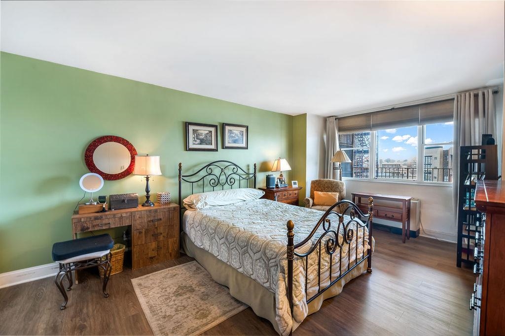 property viewer photo 22